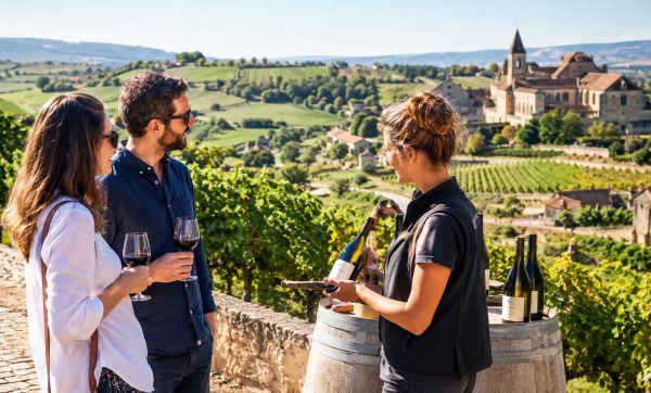 Top expériences d’oenotourisme sur la route des grands crus en Bourgogne